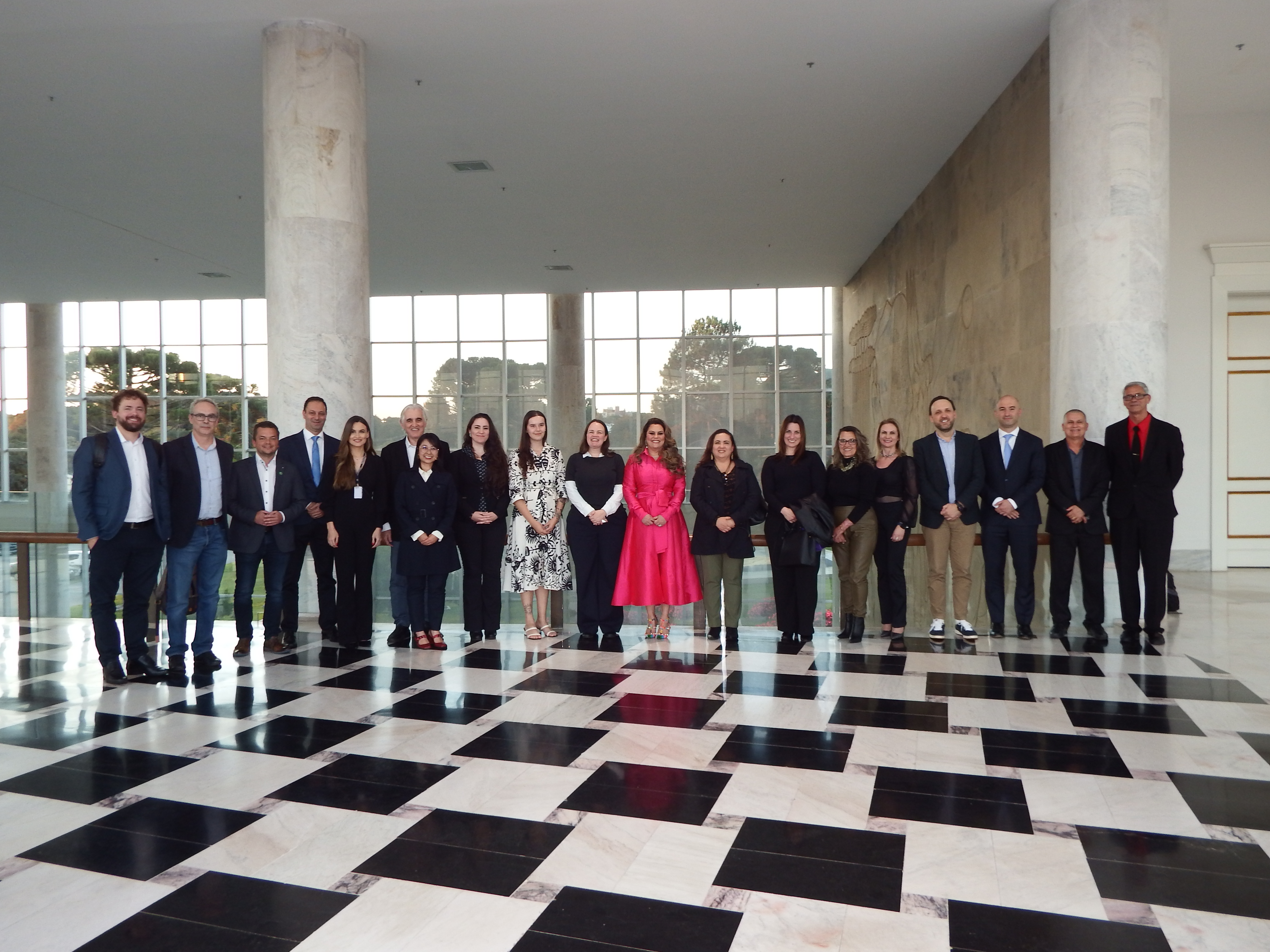 Missão OCDE Reunião com representantes das IEES do Paraná