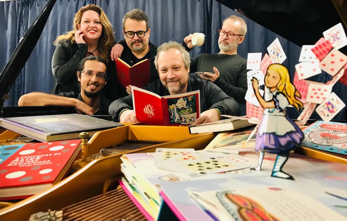 UEM Cine Concerto Alice no pais das maravilhas