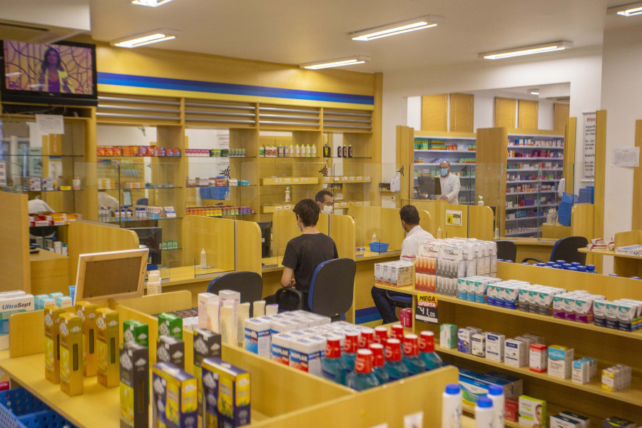 2021-11-25farmaciauem-45611