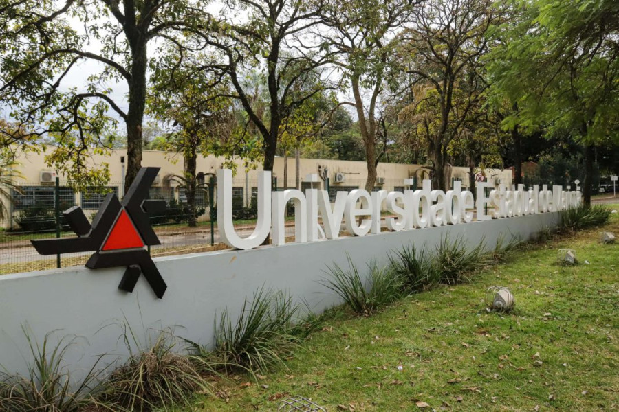 uem-fachada0-1068x712